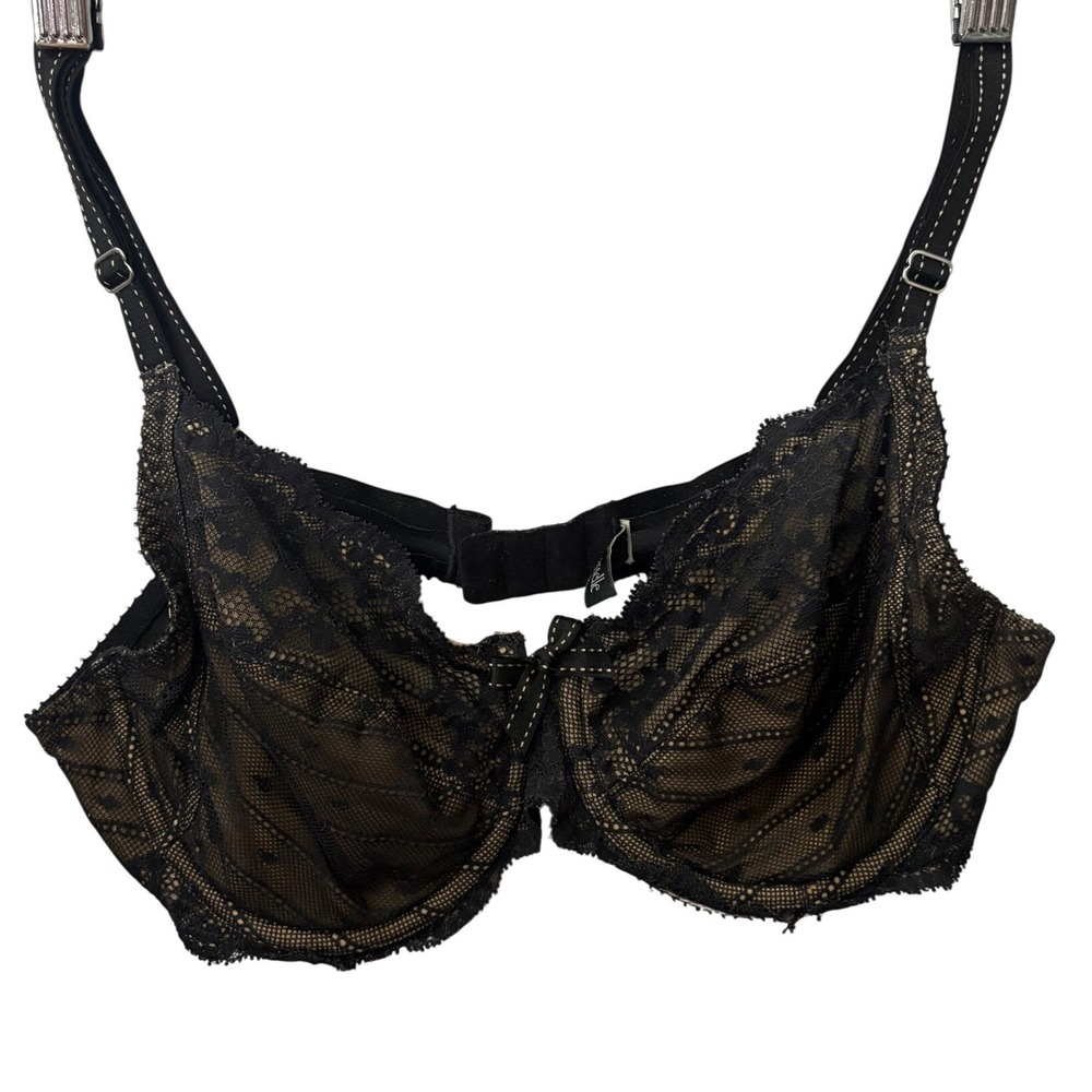 Chantelle Lace Underwire Bra‎ – Size 32B – Black/Nude